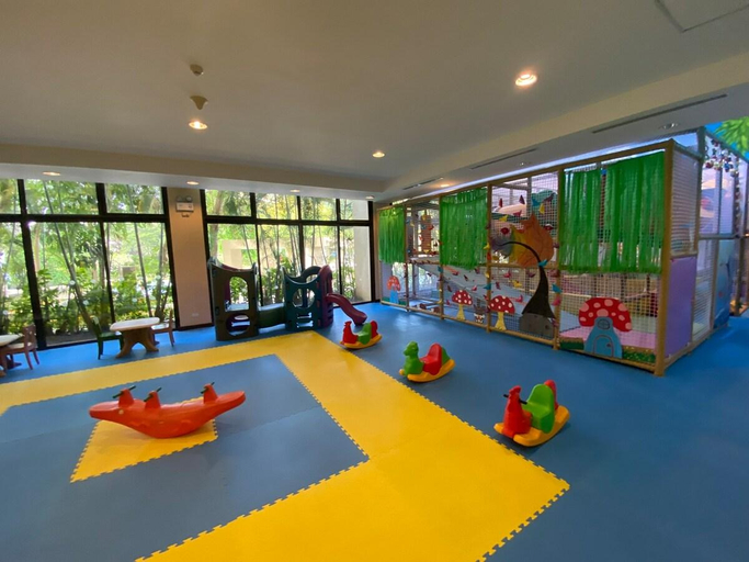 Others 3, Pico De Loro Luxurious and Modern 1-BR loft condo, Nasugbu
