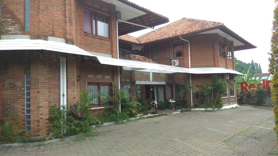 Others 4, Astha Livingspace, Bandung