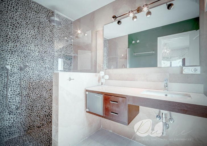 Bathroom 3, PUSHE Village Playa Granada Beach & Golf 1, Granada