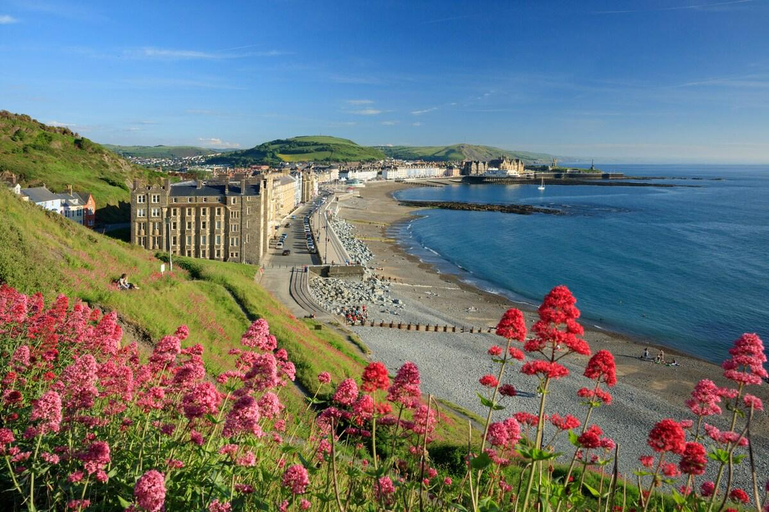 Others 4, New central seafront apartment- stunning sea views, Ceredigion