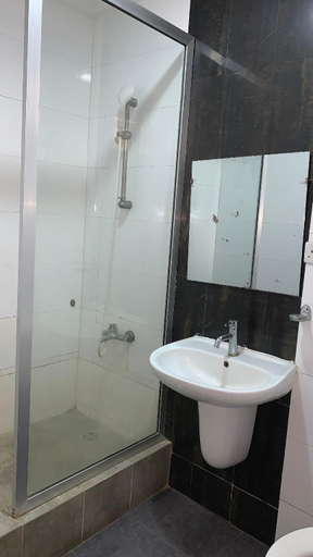 Bathroom 3, Standard Bedroom- Lekki Phase 1, Eti-Osa