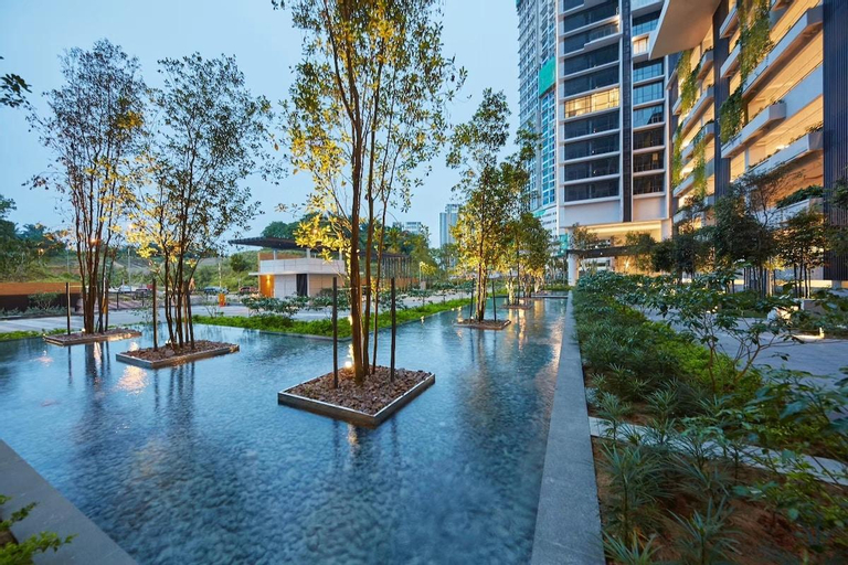 Sport & Beauty 2, Grand Medini Deluxe Suites C3106 by JB City Home, Johor Bahru