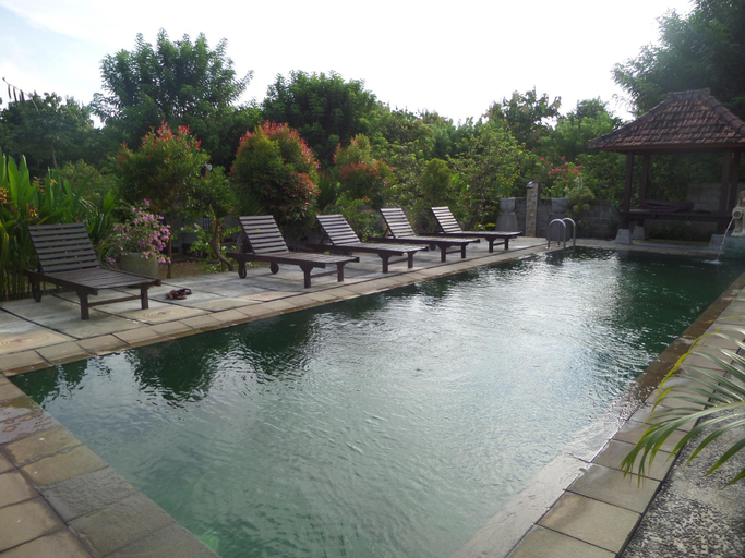 Sport & Beauty, Nice place, room and  pool and close  to the beach, Badung