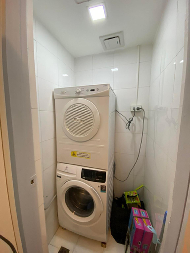 Bathroom 4, Relaxing 3Bedroom with Free Wi-fi and parking, Pasay City