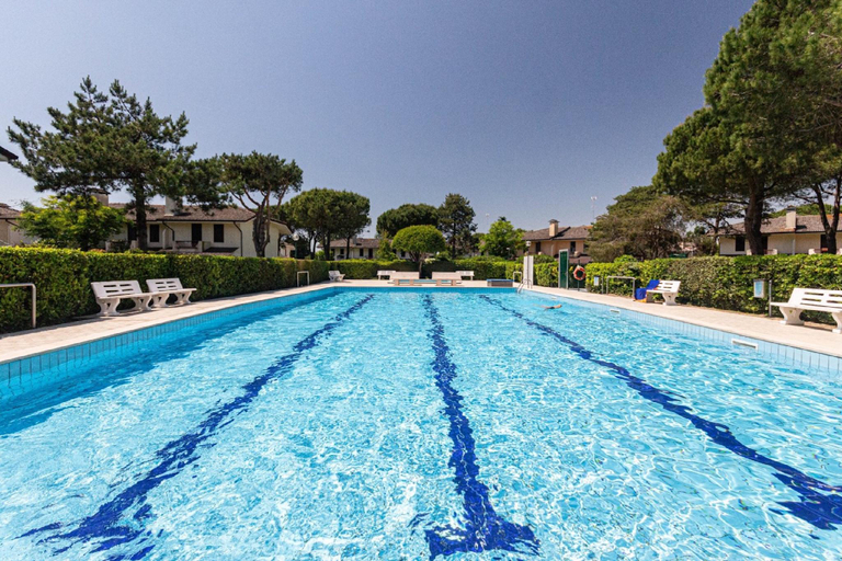 Sport & Beauty 4, Lovely house in residence with pool - Great Location, Venezia