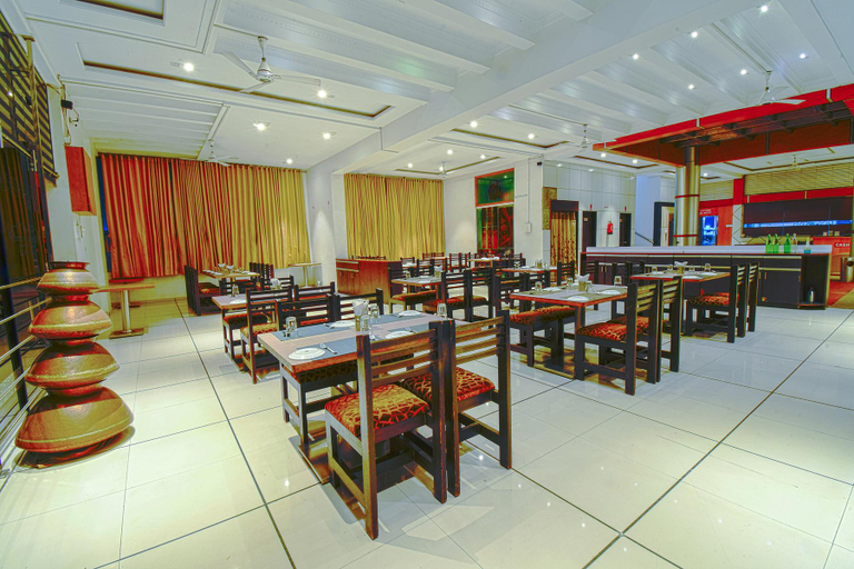 Food & Drinks 5, Hotel Radiant, Kolhapur, Kolhapur