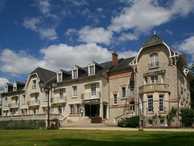 Exterior & Views 2, Logis Hotel le Parc Sologne, Loir-et-Cher