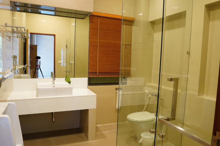 Bathroom 4, Treescape Resort Chiangmai, Hang Dong