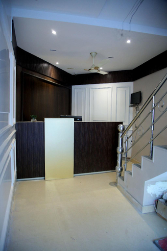 Others 2, Hotel Esskay, Nainital
