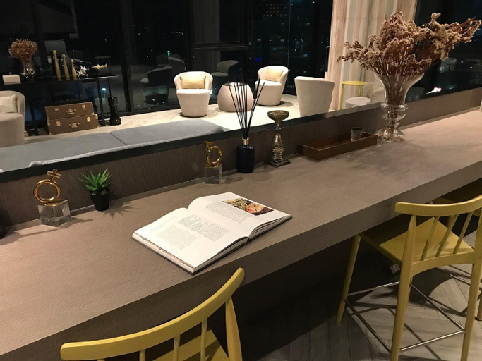 Food & Drinks 4, X4THEBASE 11 preheating 1 min downtown& barstreet , Pattaya
