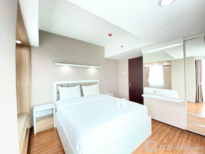 Cozy 1BR Tamansari La Grande Apartment By Travelio, Bandung