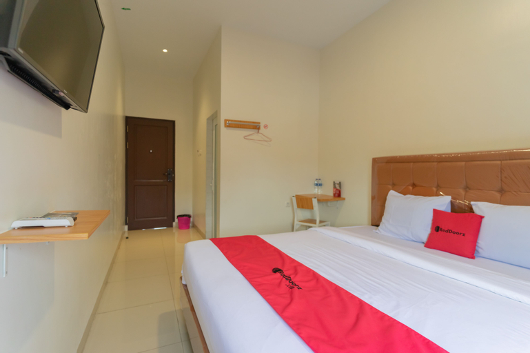 Bedroom 1, RedDoorz Plus @ Setiabudi Medan 5, Medan