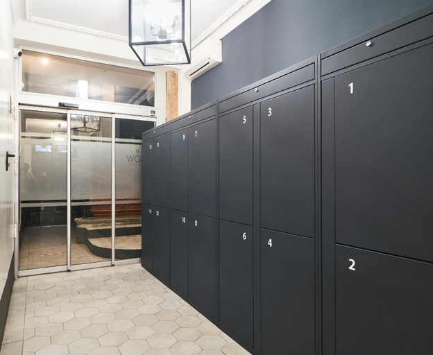 Others 5, Slow Suites Augusto-NEW, Madrid