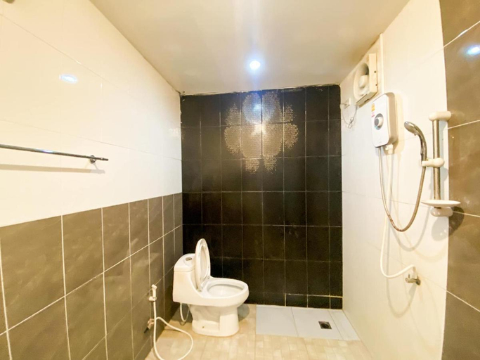 Bathroom, The powerin resort, Bang Nam Prieo