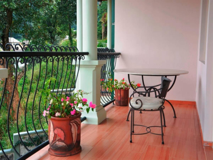 Others 2, 36 Bed & Breakfast, K.F.G. & G. Korale