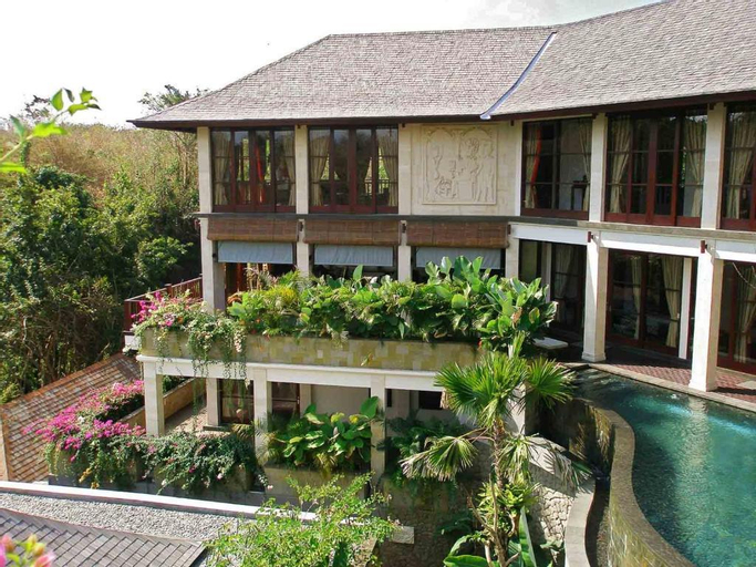 Luxury 4 BR Private Pool Villa #YN28, Badung