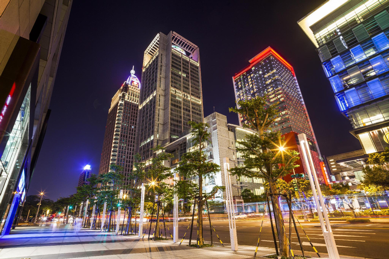 Nearby Landmark 5, MRT Shida Deluxe AB  Apt 3Rm3Bth 6-9p, Taipei City