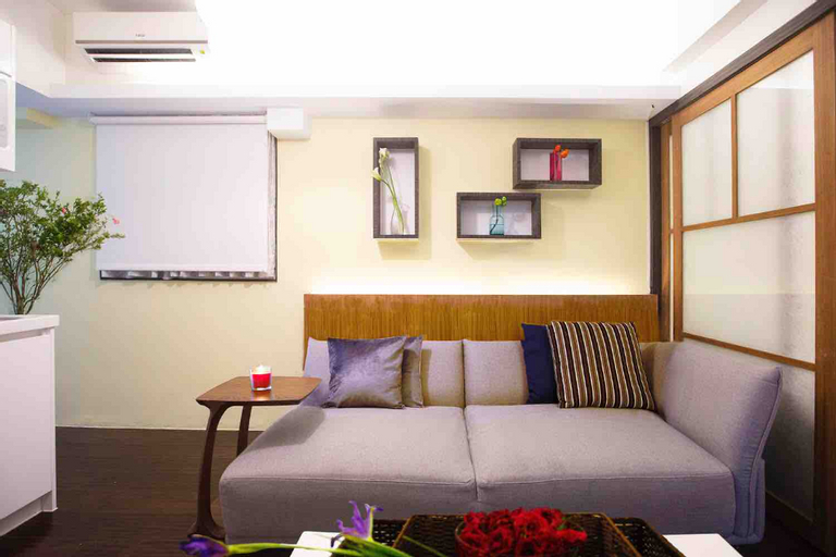 Others 4, MRT Shida Deluxe AB  Apt 3Rm3Bth 6-9p, Taipei City