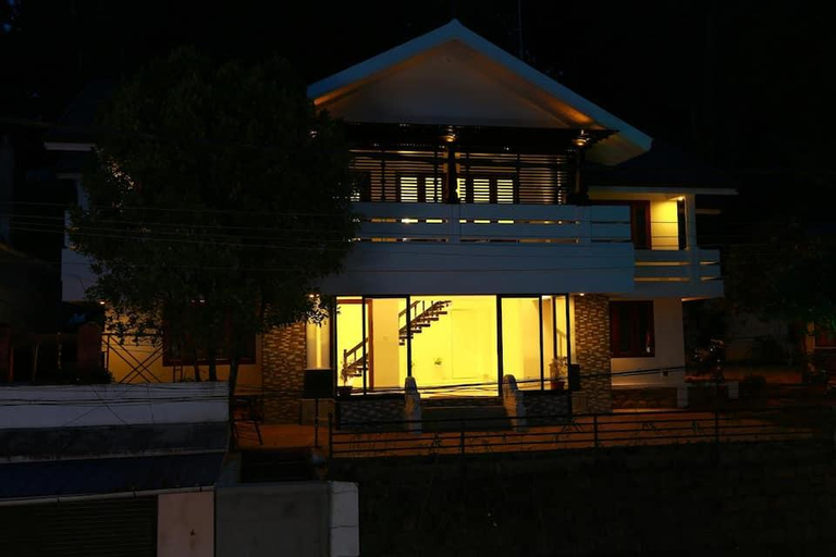 Saleem Tower, Theni
