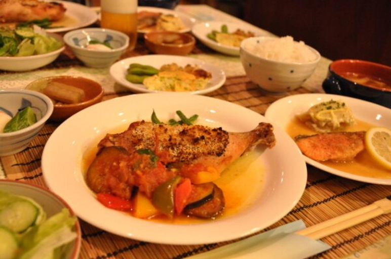Food & Drinks 5, Pension Rapport, Numata