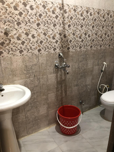 Bathroom 3, The Taj Homes, Agra
