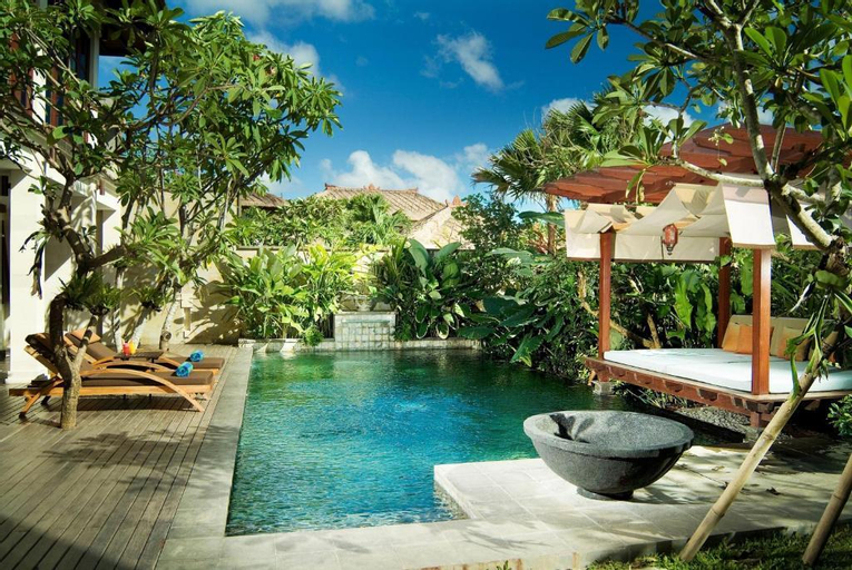 Entire 3 BR Private Pool Villa #Z35, Badung