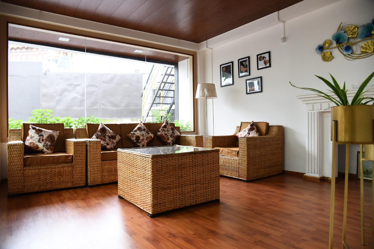 Public Area 1, Phibha Villa, East Khasi Hills