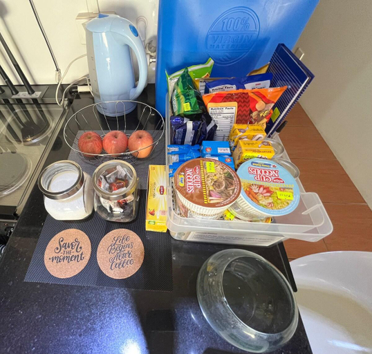 Food & Drinks, Wiwings/2BR Condo/Fully Furnished/WIFI/Near SM, Davao City