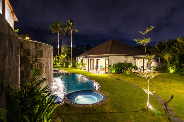 Others 3, Villa Lacella, Badung