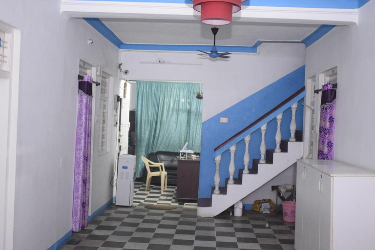 Public Area 4, Balaji Guest house, Puducherry