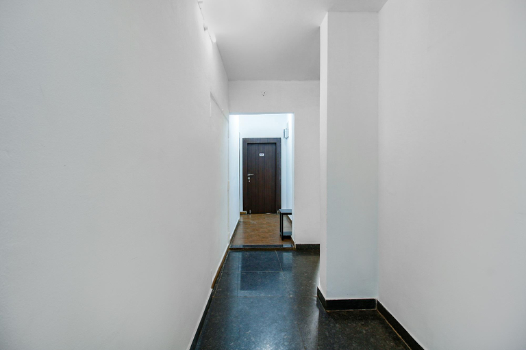 Public Area 2, FabHotel Saket Inn, Bhopal