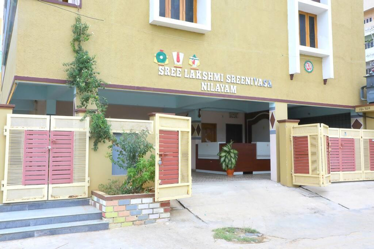 SLS HOMESTAY - Luxury AC Service Apartments 1BHK, 2BHK, 3BHK, Chittoor