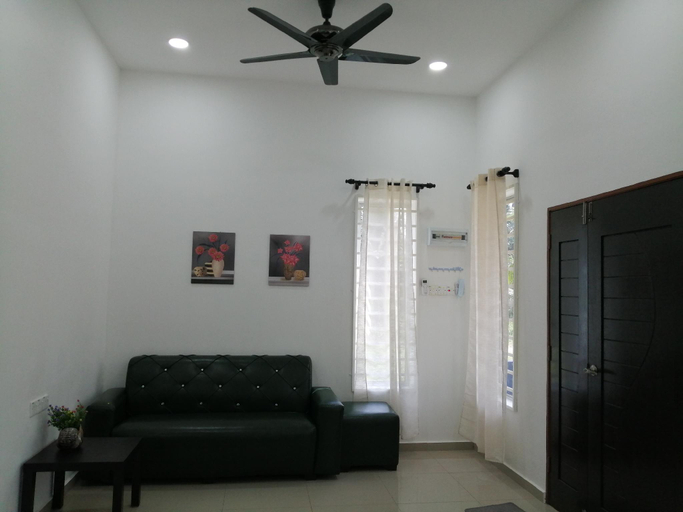 Others 4, D'nas homestay , Sabak Bernam