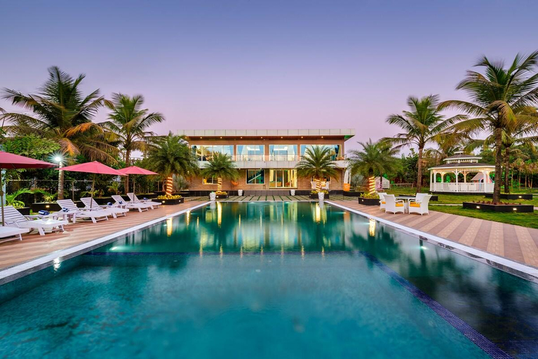 Sport & Beauty 2, SaffronStays Palm Paradise, Thane