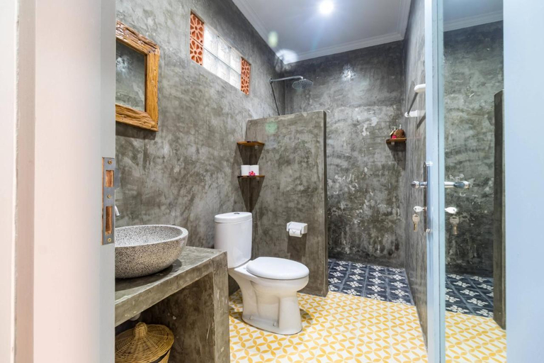 Bathroom 5, D Anyar Stay and Surf Canggu, Badung