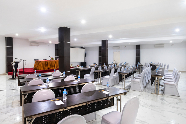 Food & Drinks 5, Marina Hotel, Ambon