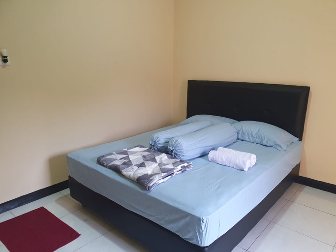 Bedroom 3, KENTH Food & Guesthouse, Kepulauan Sangihe