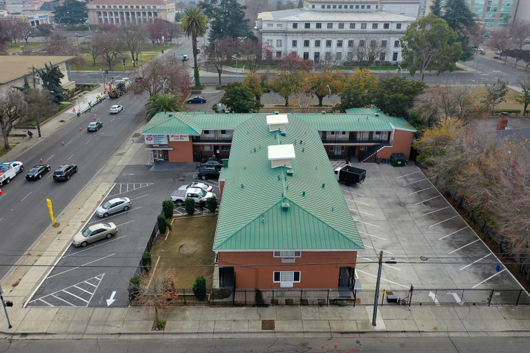 Others 5, stayinnsuite , San Joaquin