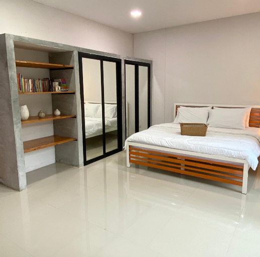 Bedroom 3, Laksana house Promkiri, Phrommakhiri