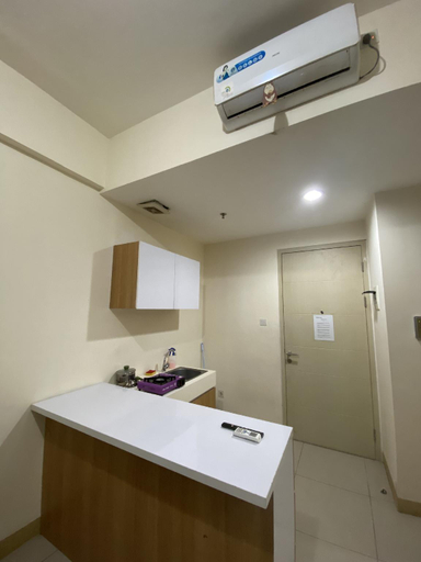 Bathroom, APARTMENT TREEPARK BSD by HW APARTMENT, South Tangerang