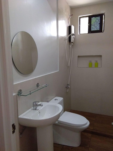 Bathroom 3, Sea View Resort, San Juan