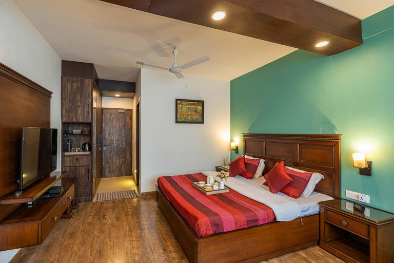 Bedroom 2, StayVista at Arncliff Villa, Dehradun