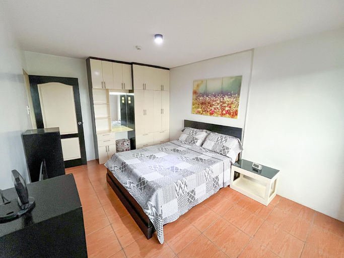 Bedroom 3, Wiwings/2BR Condo/Fully Furnished/WIFI/Near SM, Davao City