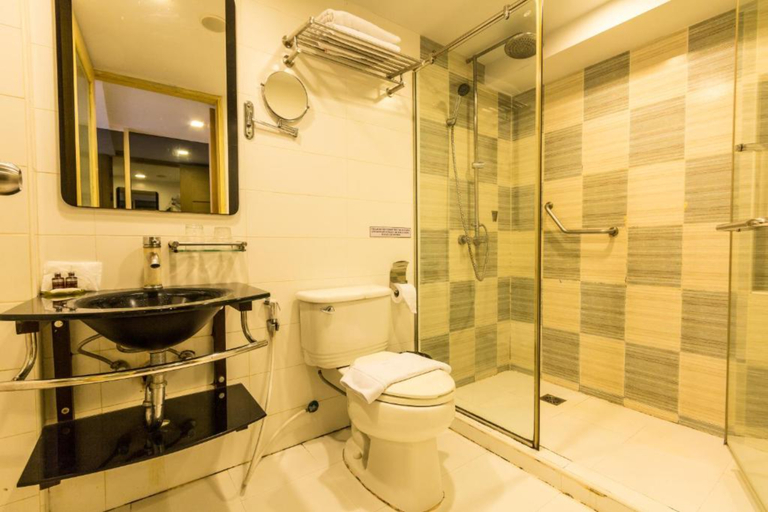 Bathroom 4, UPAR Hotels Sukhumvit 11 Nana, Wattana