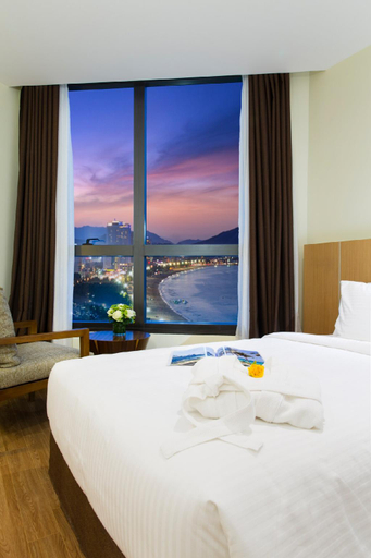 Bedroom 3, Central Seaview Apartment with Private Beach, Nha Trang