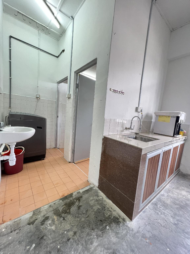 Others 4, Jiaxin Dormitory Puteri Wangsa, Johor Bahru