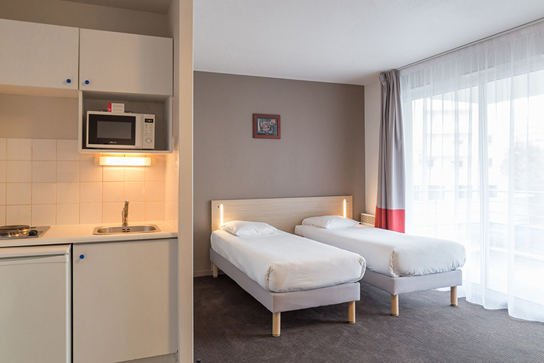 Bedroom 3, Appart'City Classic la Rochelle Centre, Charente-Maritime