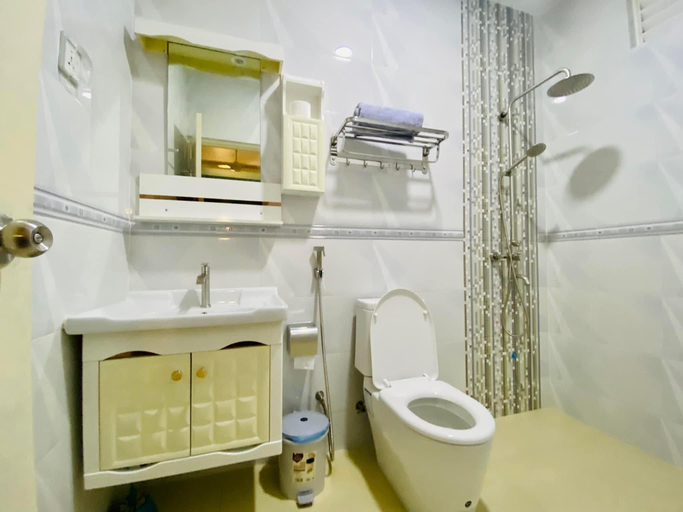 Bathroom 3, Hedheykuri Residence Fuvahmulah