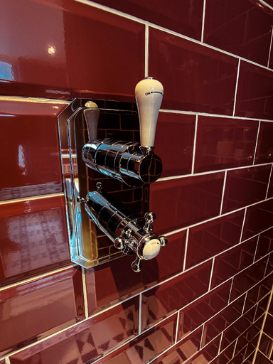 Bathroom 4, Sun Street Hotel, London