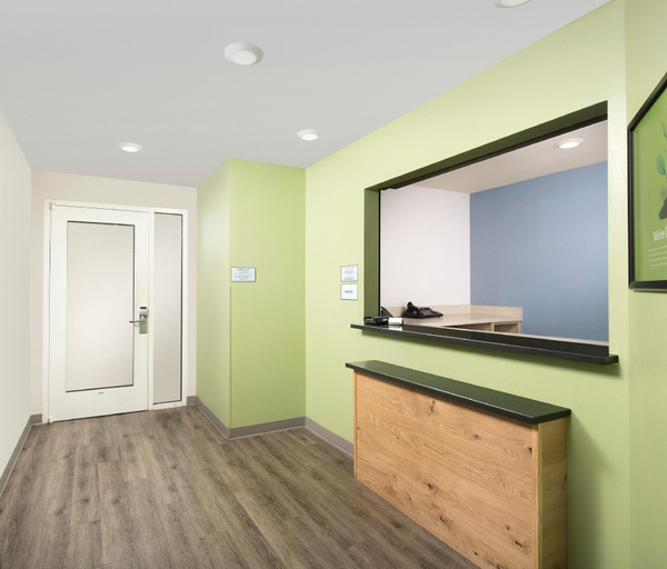 Public Area, Extended Stay America Select Suites - Pensacola - Northwest, Escambia